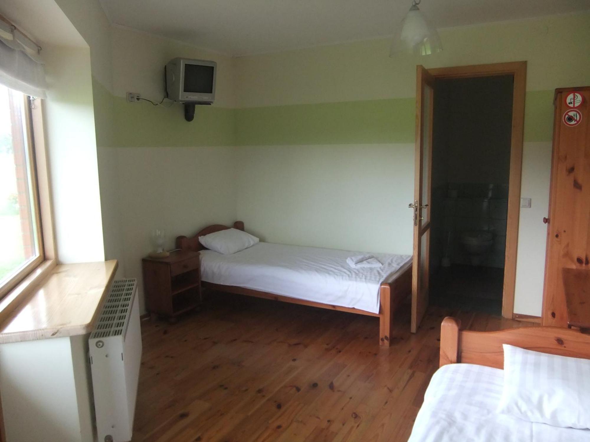 Liedags Guesthouse Jurkalne Exterior photo